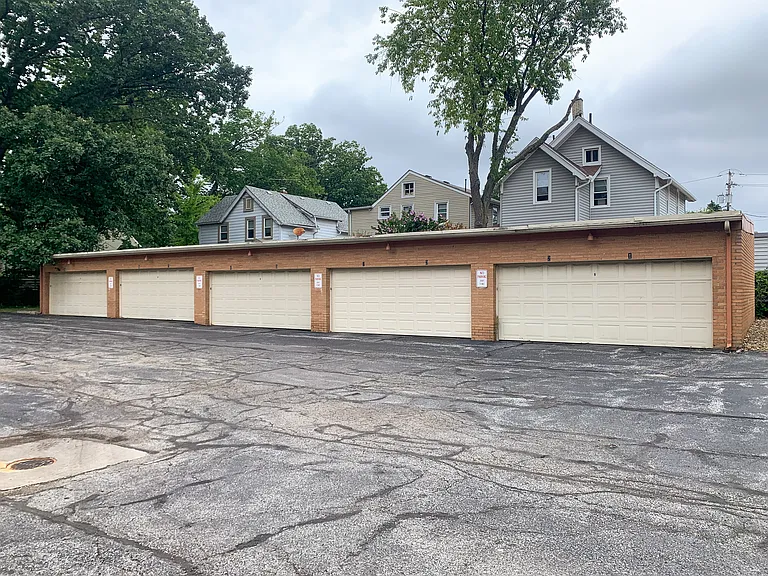 19240 Lorain Rd — Photo 16