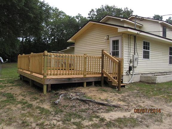 3rd image of 4570 Oak Forest Dr