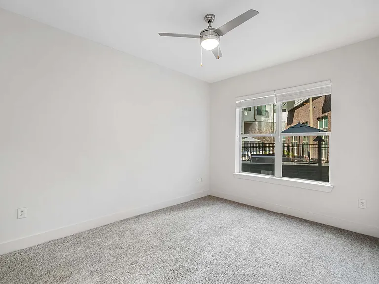 Arlo Decatur Apartments — Photo 28