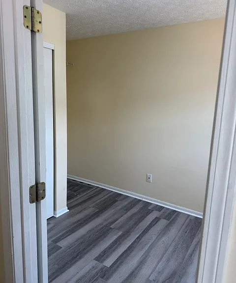 6722 Lagrange Dr — Photo 21