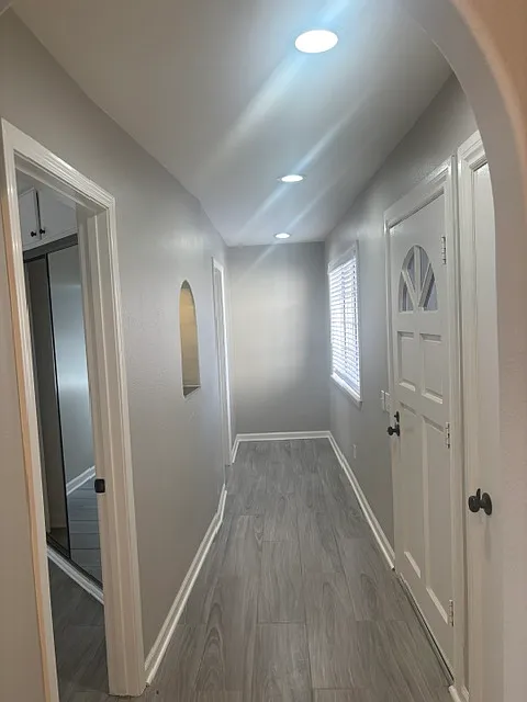 4 bed, 1000 sqft, $2,800 — Photo 2