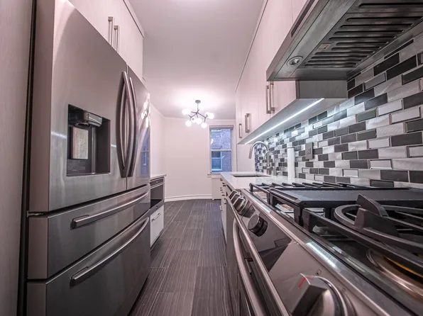 2553 East 7th Street image 27 of 38