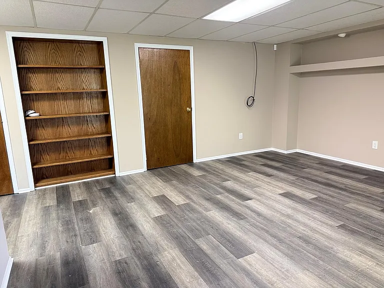 103 Bedford Pl — Photo 34