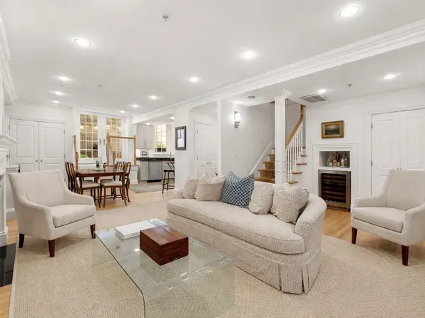 9-11 Worcester Sq Unit 1, Boston, MA 02118