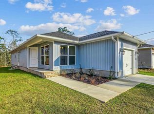 2978 N 10th Ave, Milton, FL 32583