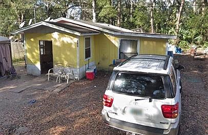 2nd image of 879 Lyons Ln