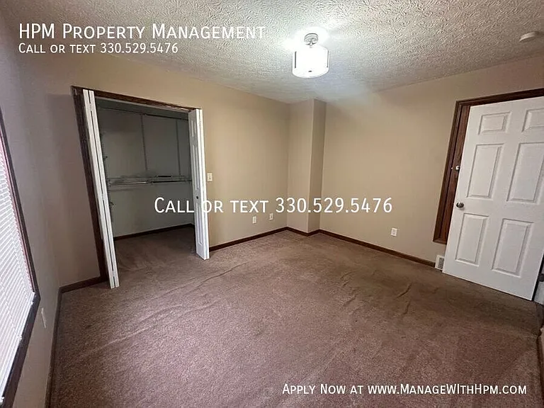 2507 Zircon St NE — Photo 11