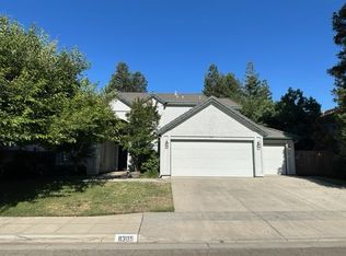 8305 N McDonald Ave, Fresno, CA