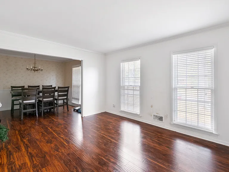 4536 S Beechwood Dr — Photo 10