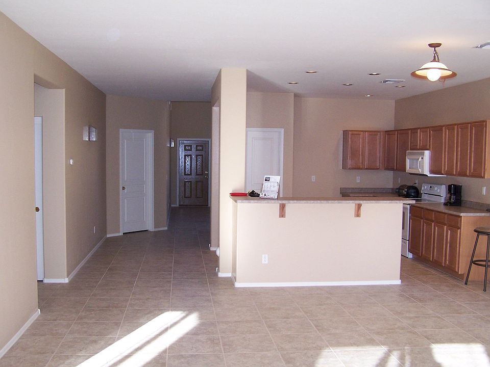 2nd image of 41225 N Ericson Ln