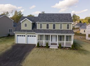 164 Crownshield Ave, Uxbridge, MA 01569