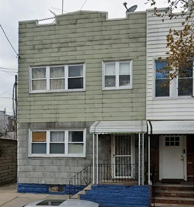 1st image of 9713 Farragut Rd