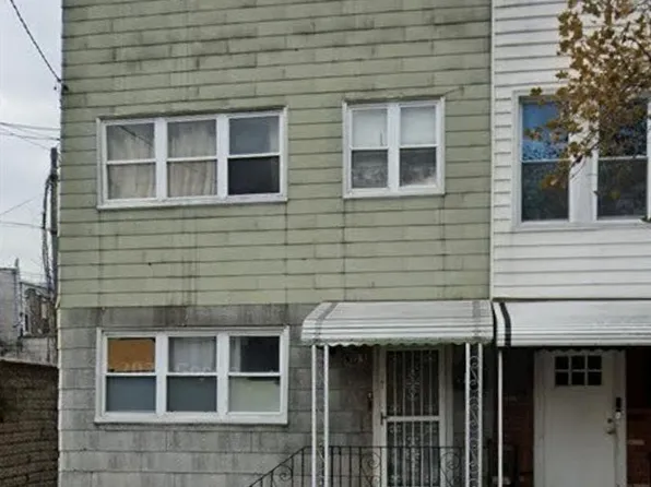 9713 Farragut Rd, Brooklyn, NY 11236
