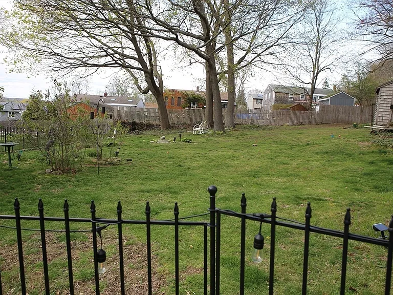 134 Baldwin St #2 — Photo 27
