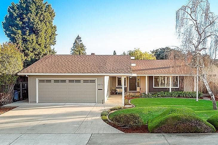 1st image of 1076 Cornflower Ct