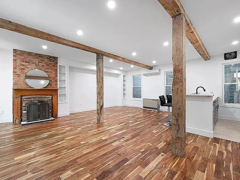 154 N 9th St #REAR — Photo 1