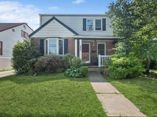 537 Madison Avenue, West Hempstead, NY 11552