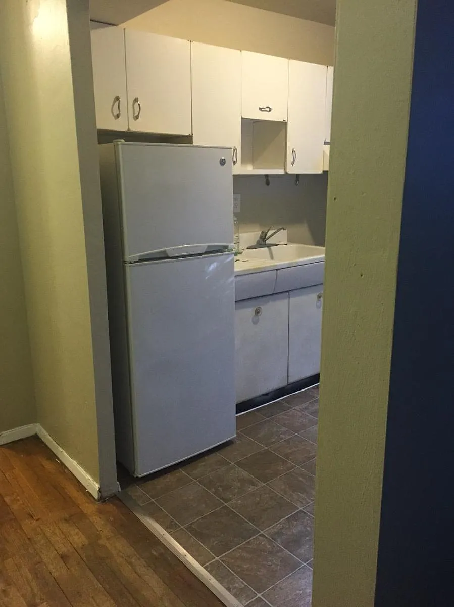 Building Photo - 5500 Margaretta St #103