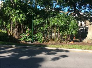 2708 Santa Cruz Blvd, Naples, FL 34112