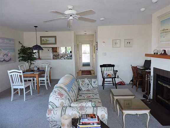 5th image of 10 Genoa Ct #10