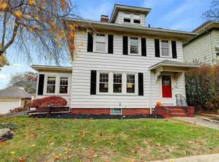 262 Hillside Ave, Pawtucket, RI 02860