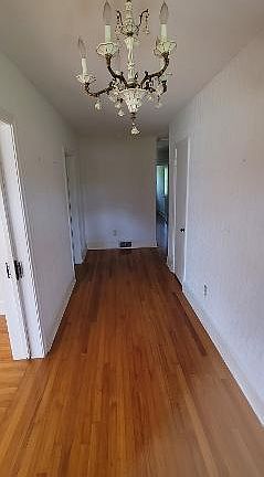 4th image of 601 McRary Rd