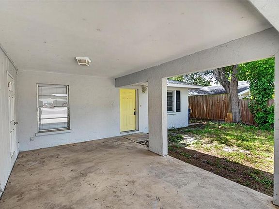 2nd image of 4121 12TH AVENUE W
