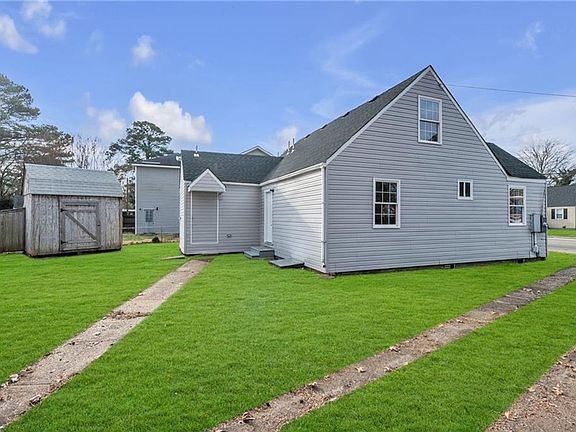 4th image of 2728 Sewells Point Rd