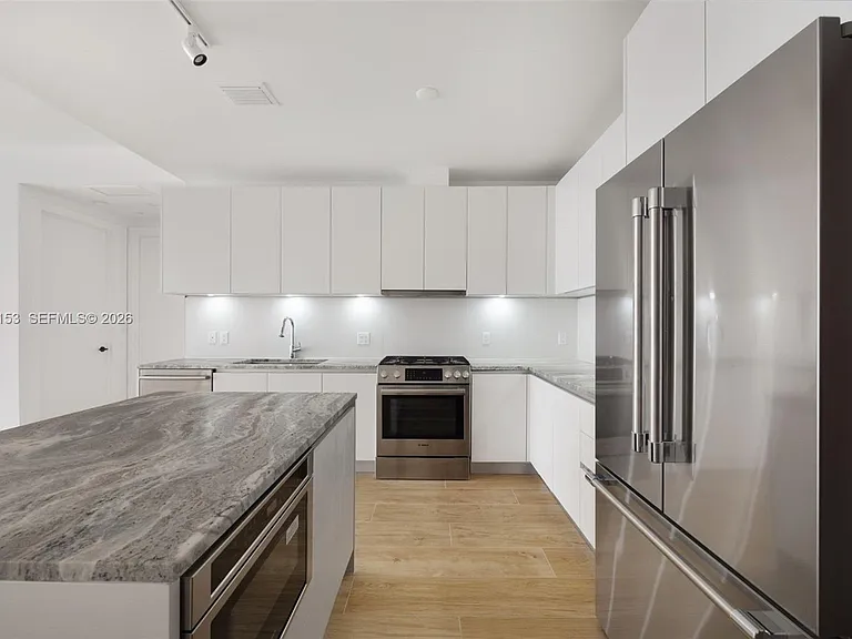 3034 Oak Ave #208 — Photo 60