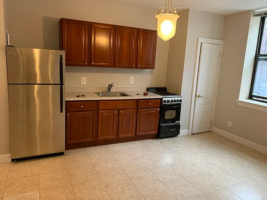 Rented by Carnegie Management Inc | media 21