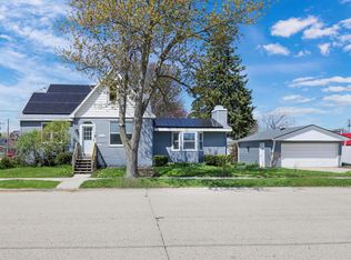 1314 79th St, Kenosha, WI 53143