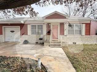 717 N 14th St, Enid, OK 73701