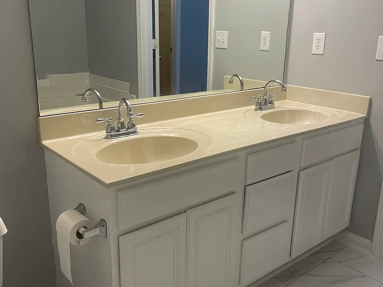 Primary Bedroom bath