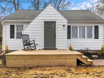 6950 Wellington Dr, Derby, NY, 14047
