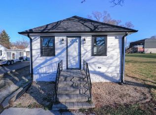 610 Algonquin St, Joliet, IL 60432