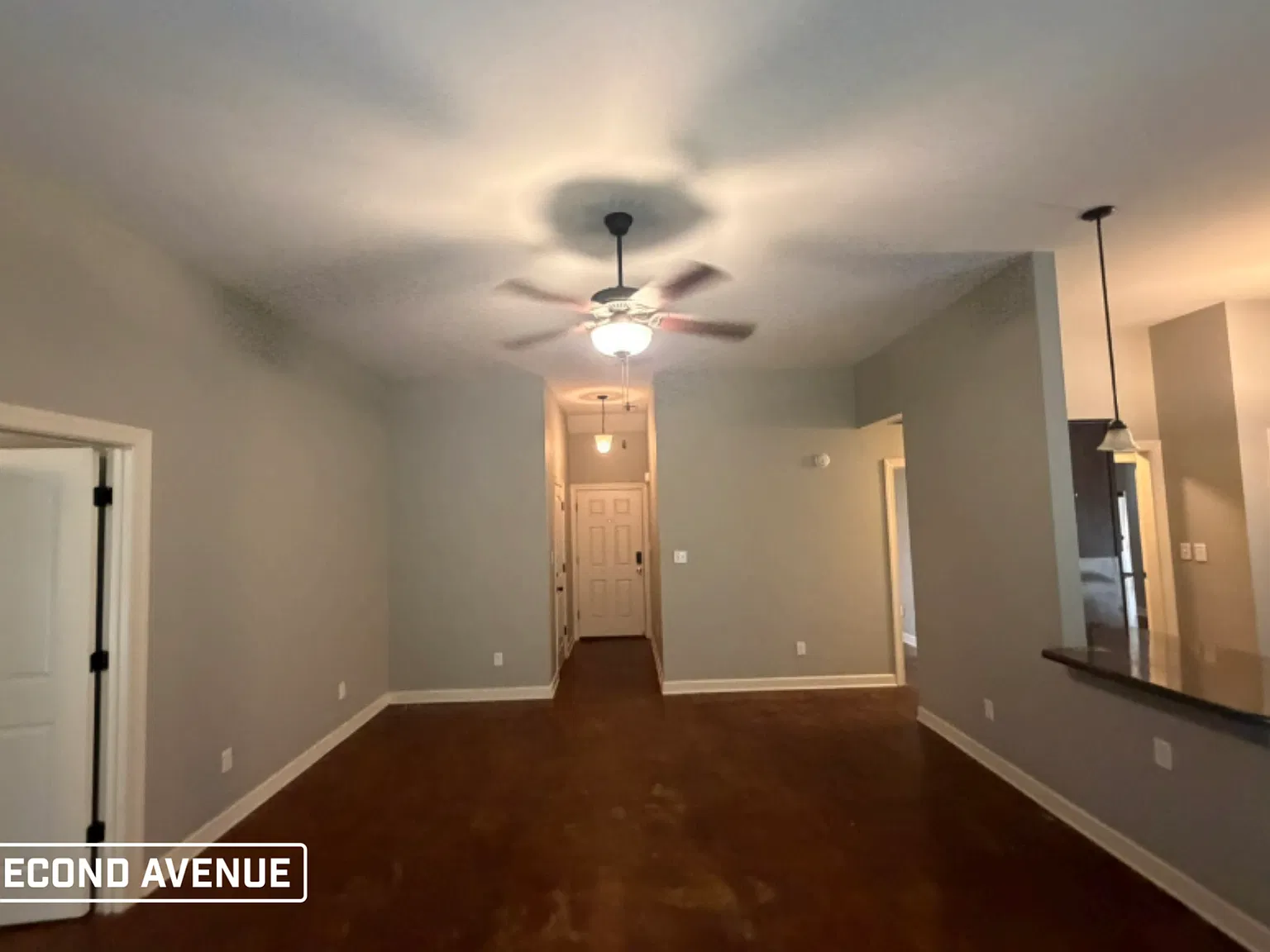 3 bed, 2.0 bath, 1350 sqft, $1,625 — Photo 3