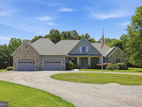 3rd image of 16932 Fitzgeralds Rd