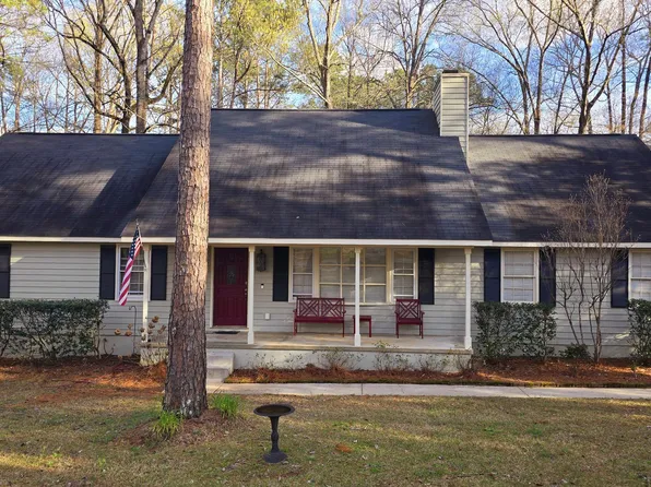 1326 King Arthur Dr, Macon, GA 31220