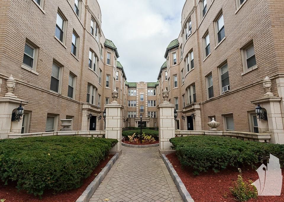1st image of 4225 N Paulina St #W1a
