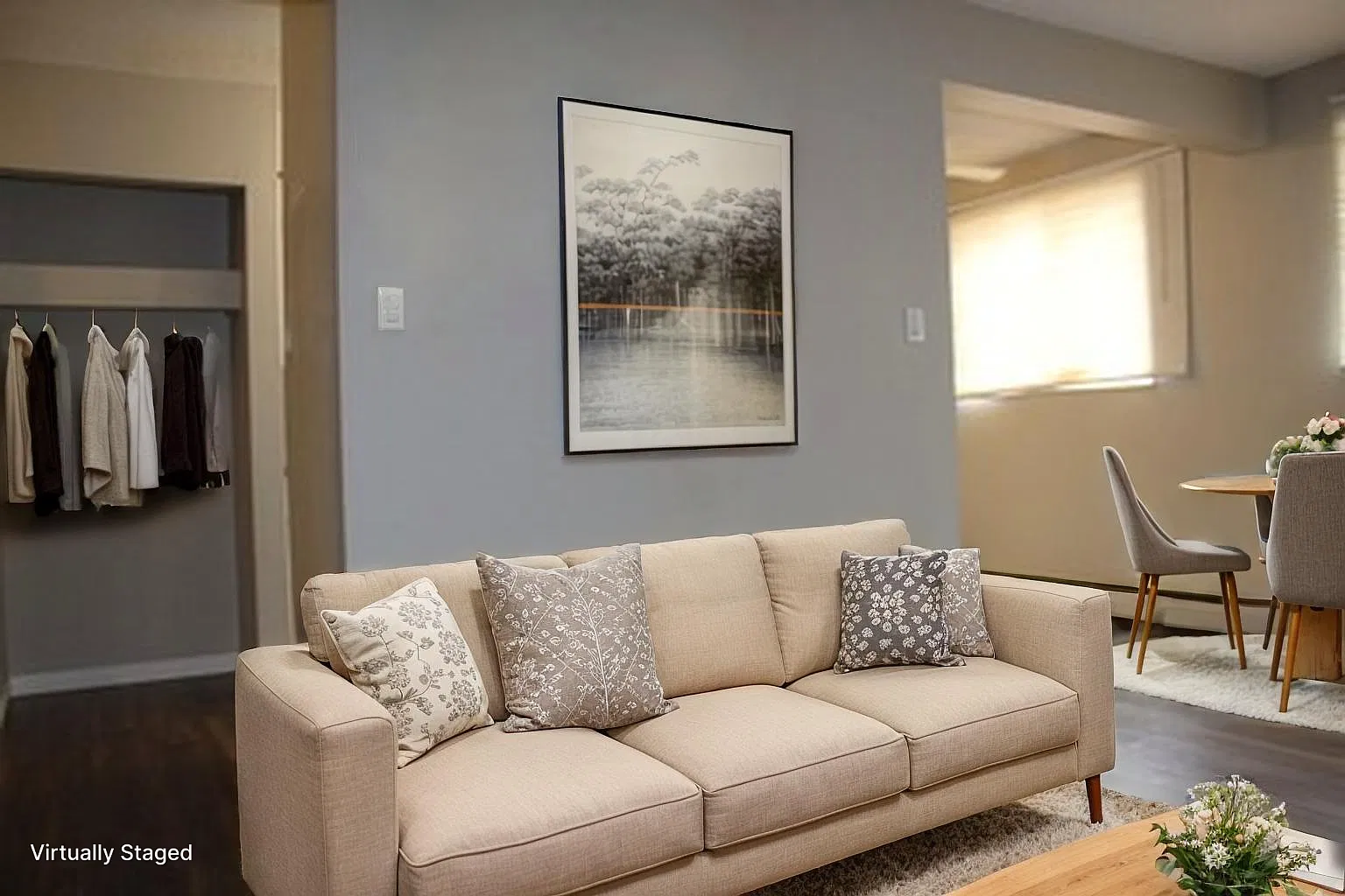 Eastwood Manor Apartments — Photo 1