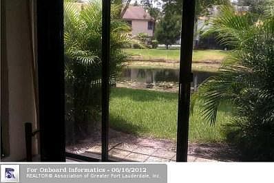 4th image of 4361 Carambola Cir N