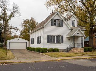 415 Jefferson St, Ste Genevieve, MO 63670