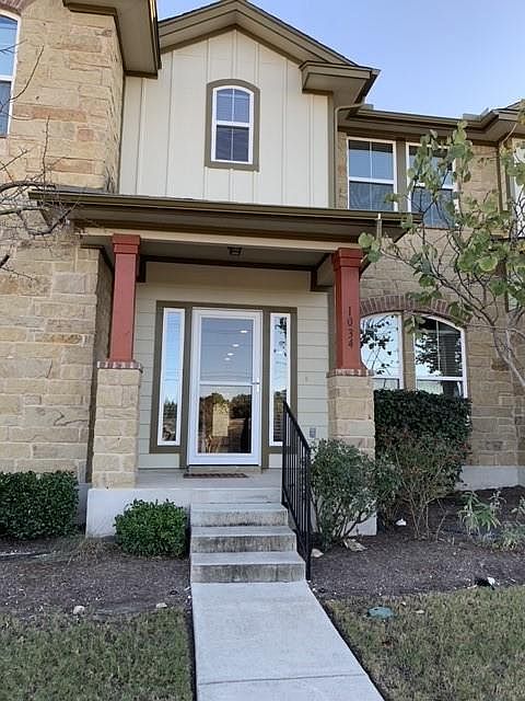1st image of 1034 Lost Pines Ln