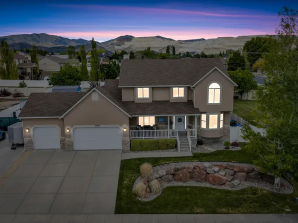 13576 S Rose Hill Dr, Riverton, UT 84096
