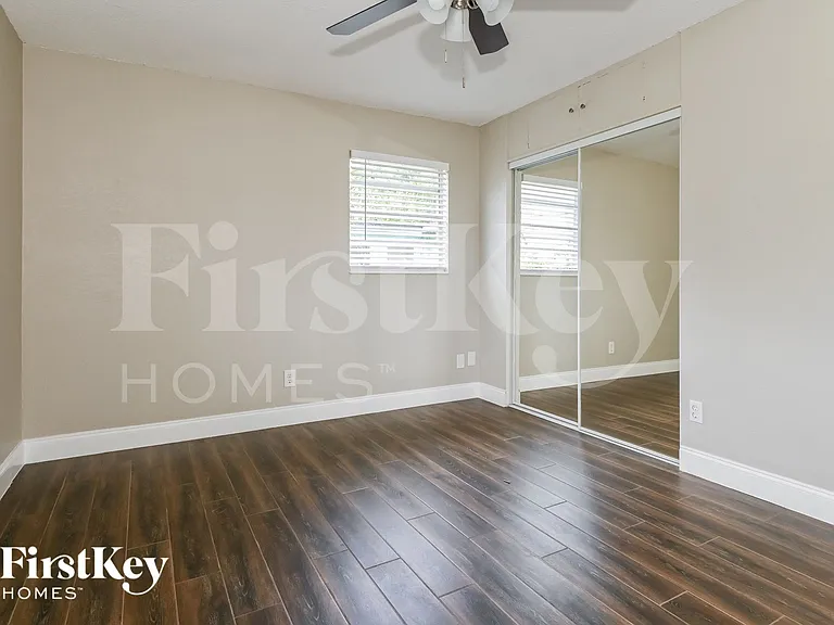 10847 Dulawan Dr — Photo 9