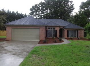 3415 Rosewicke Dr, Cumming, GA 30040