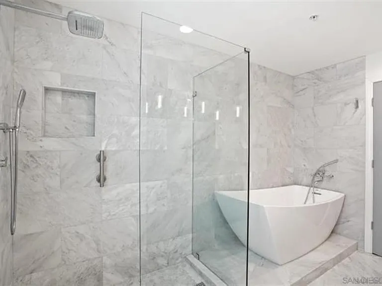 160 W Island Ave W #160 — Photo 22