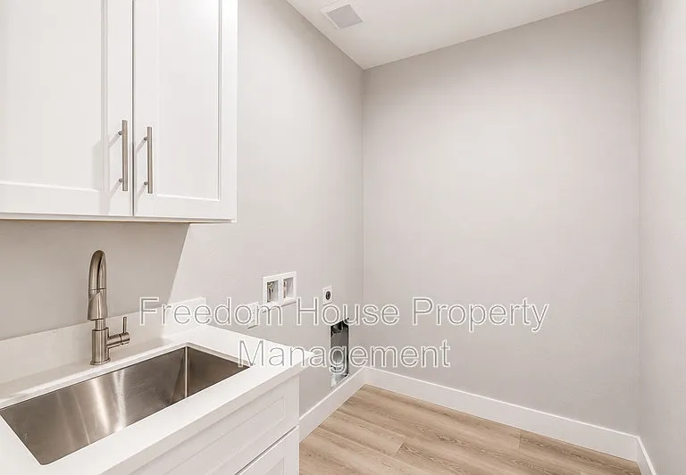 6380 Waterford St — Photo 28