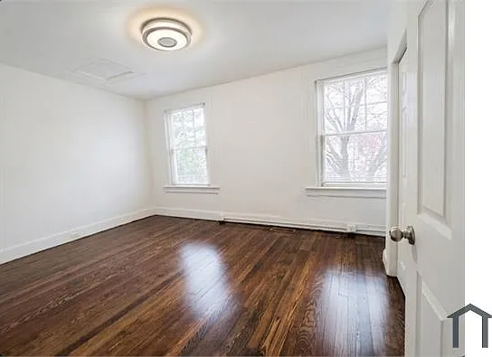 3632 Parkdale Ave — Photo 6