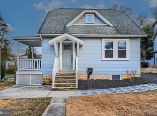 821 Cedarcroft Rd, Baltimore, MD 21212
